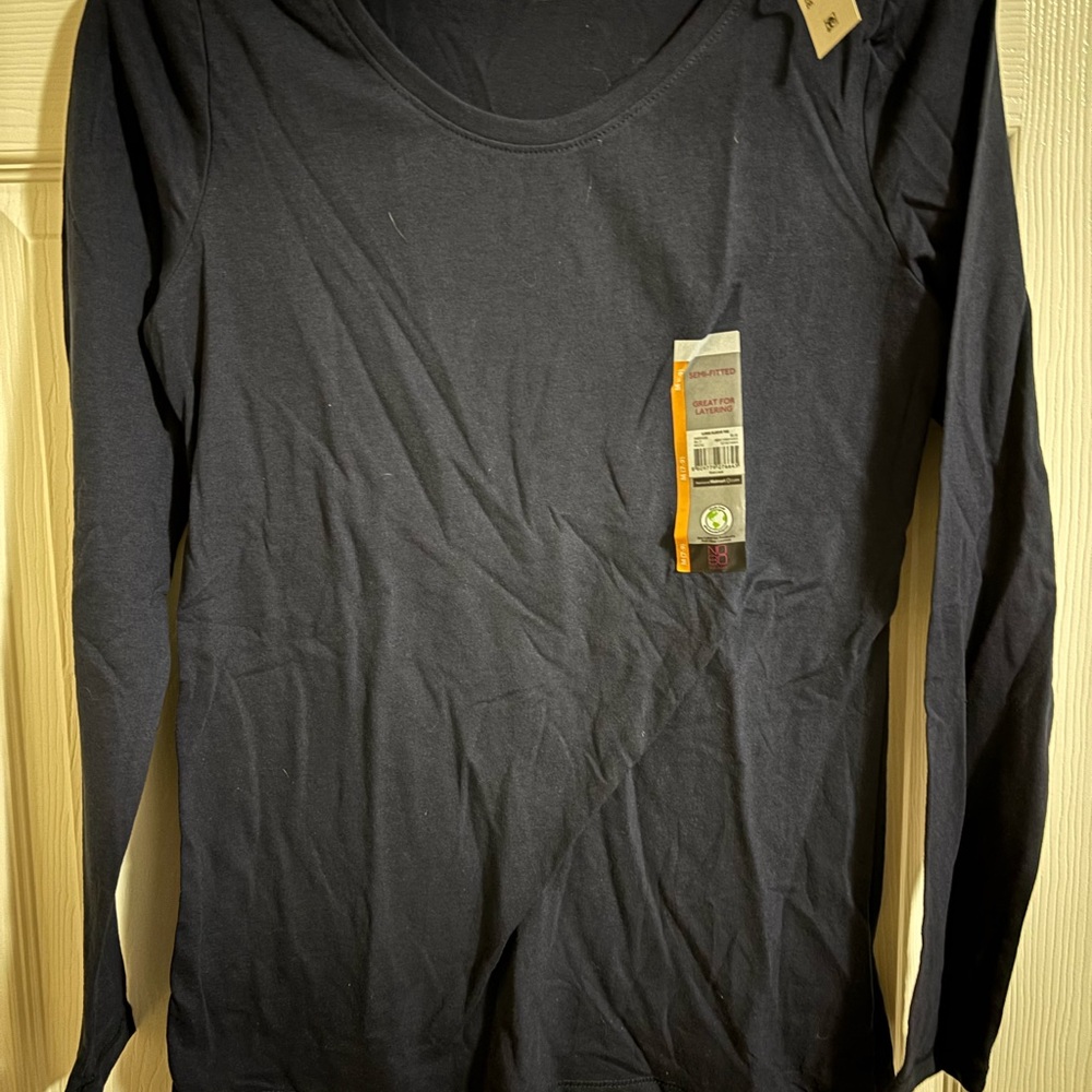 No Boundaries Women's Long Sleeve Scoop Neck Top - Black